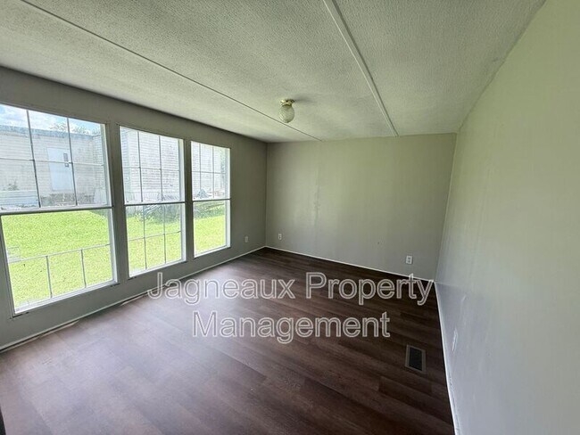 Foto del edificio - 508 N Boone St
