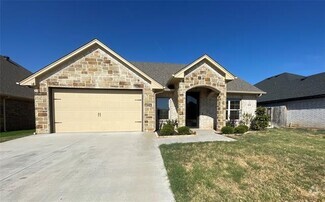Building Photo - 3209 White Horse Dr