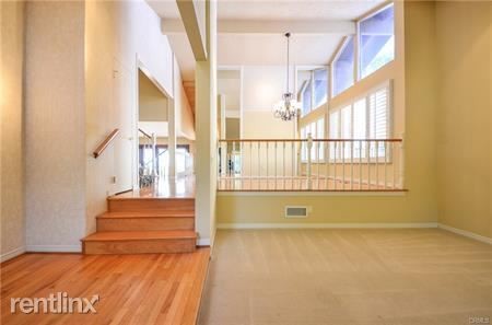 Building Photo - 3410 Hightide Dr