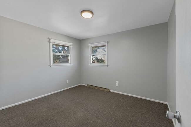 Building Photo - 6461 N 73rd St