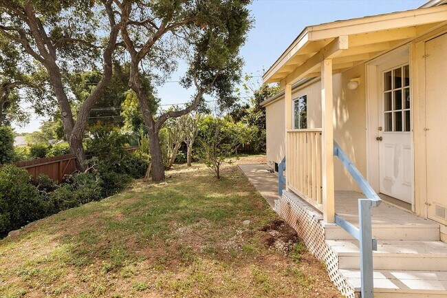 Foto del edificio - 3831 Crescent Dr