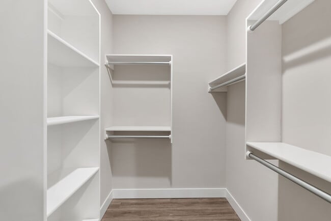 Foto del edificio - 5122 N Cypress St