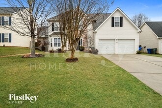 Building Photo - 128 Madelia Pl