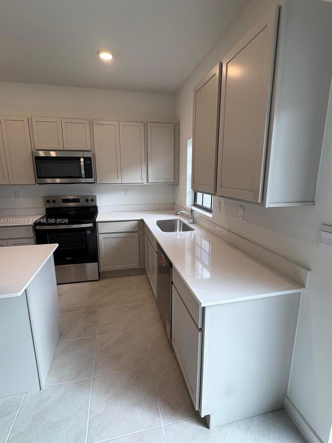 Foto del edificio - 609 W Davis Pkwy