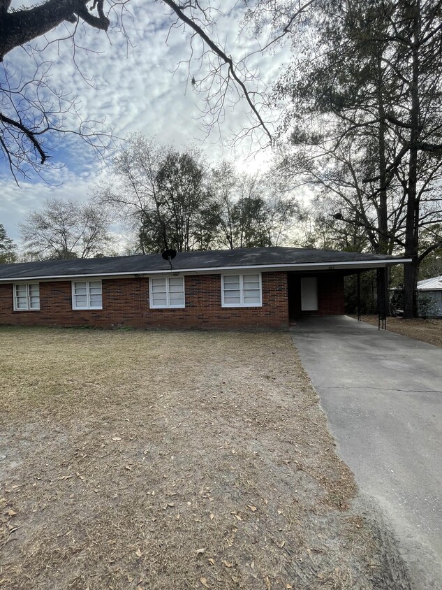 202 8th St, Vidalia, GA 30474 - House Rental in Vidalia, GA ...