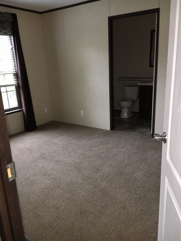 Master Bedroom - 4345 Shortsville Rd