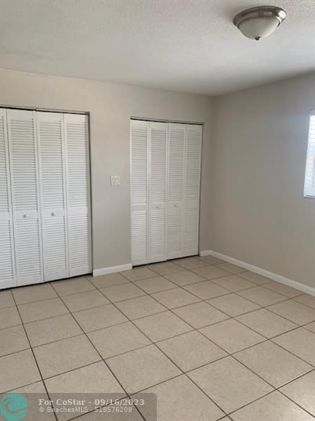 Foto del edificio - 4524 SW 54th St
