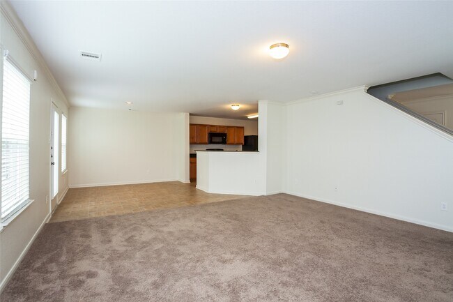 Foto del edificio - 2727 Skyview Grove Ct