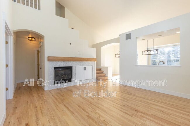 Building Photo - 313 Caribou Pass Cir