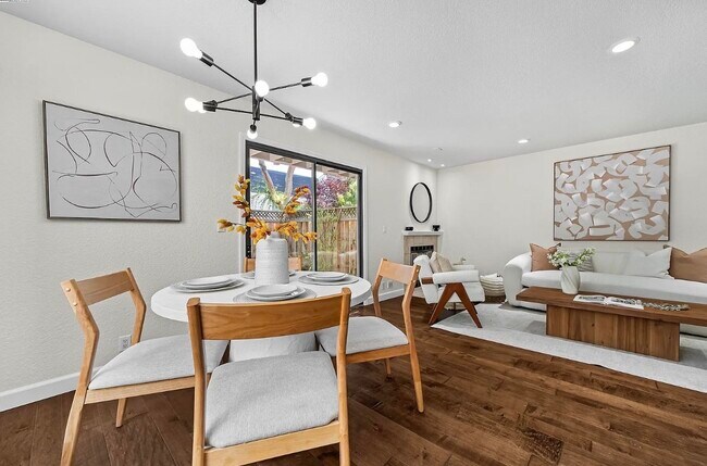 Foto del edificio - 163 Gladys Ave