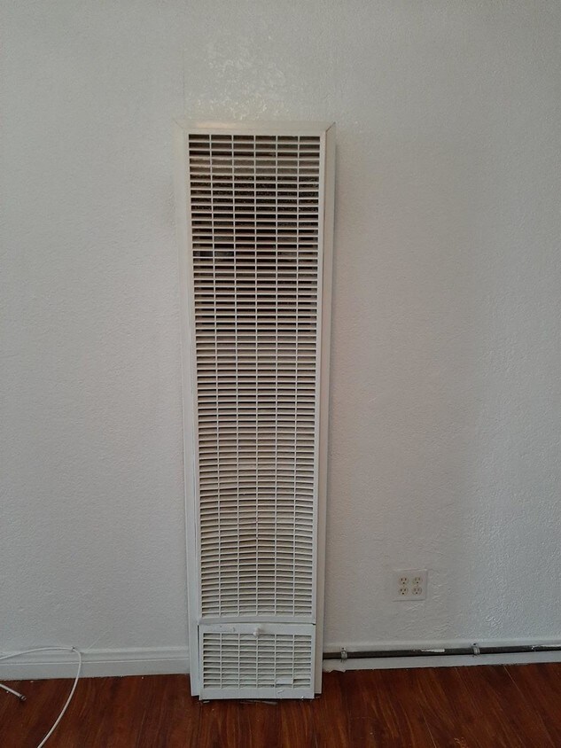 Foto del edificio - 32050 CA-18