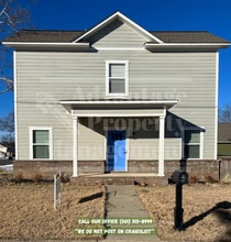 Building Photo - 770 Spruce St