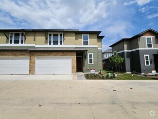 Building Photo - 1020 Vista View Dr