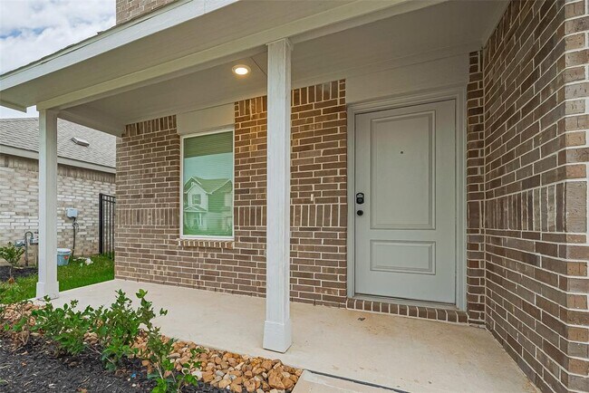 Foto del edificio - 27615 Village Way Dr.