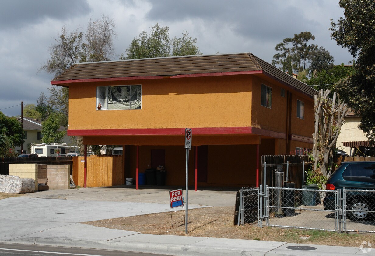 Primary Photo - 9258 Kenwood Dr