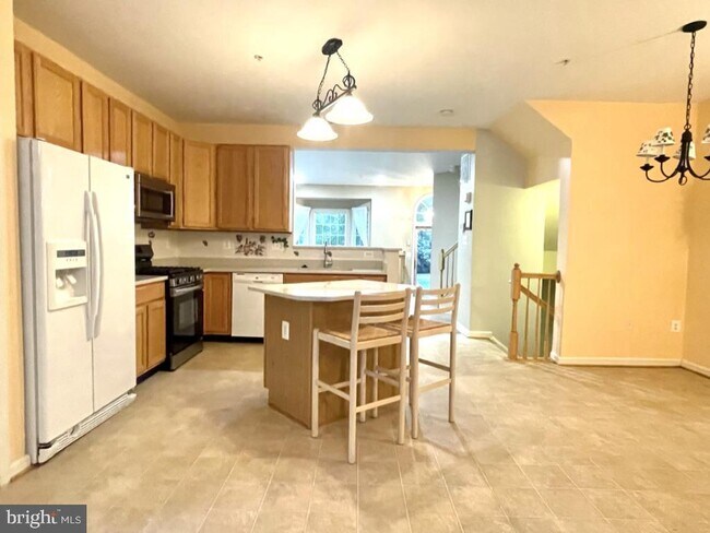 Building Photo - 3706 Hope Commons Cir