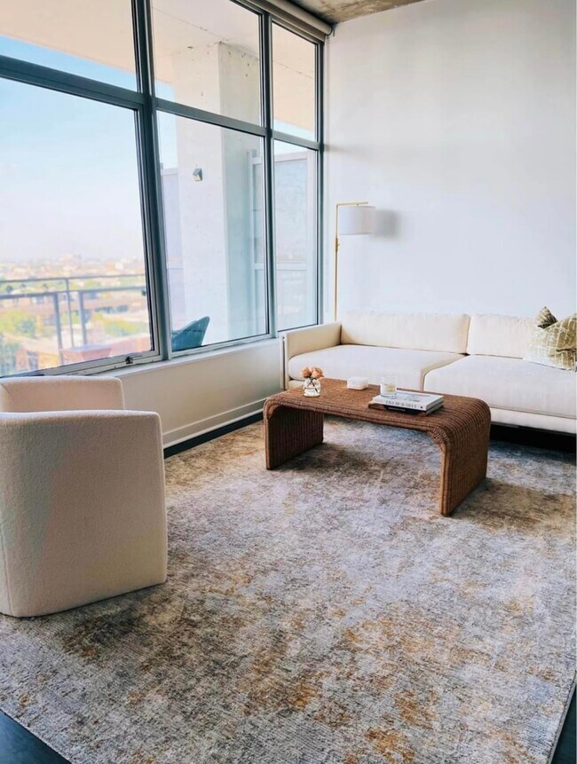 Foto del edificio - 50 E 16th St