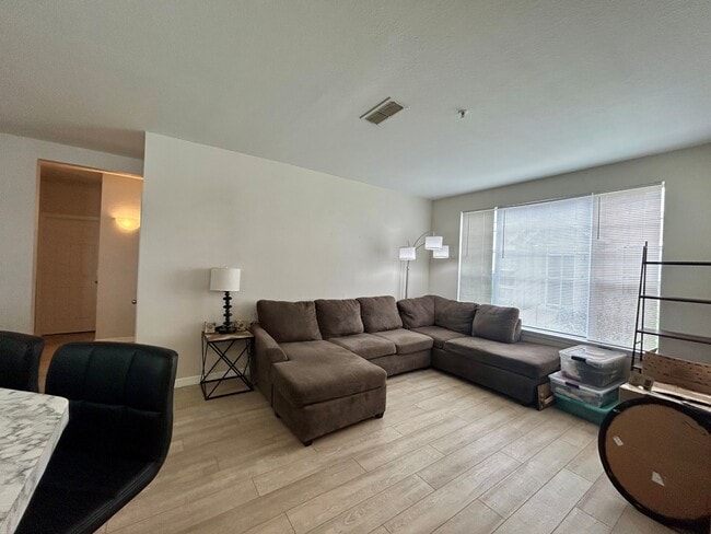 Photo - 9053 Lee Vista Blvd Townhome