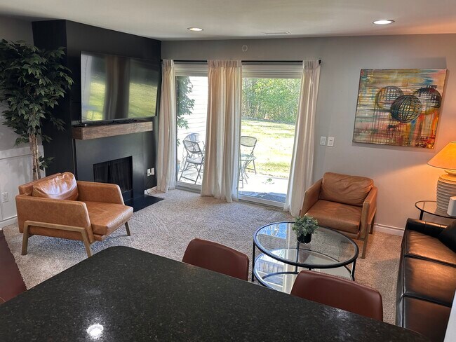 Foto del edificio - 2777 Davison Ave