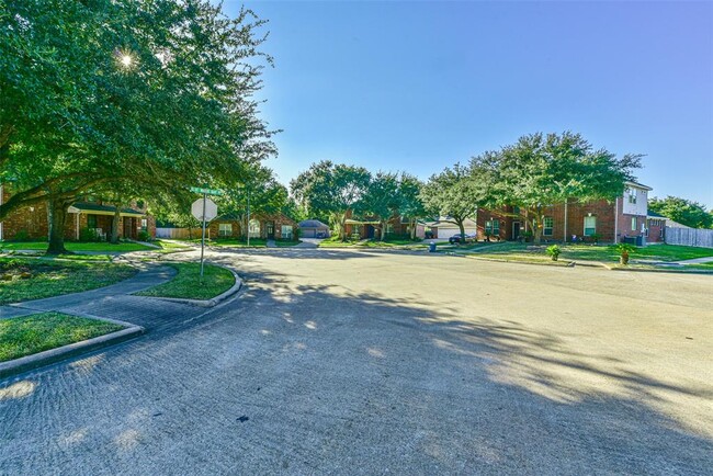 Building Photo - 24506 Screech Owl Ct