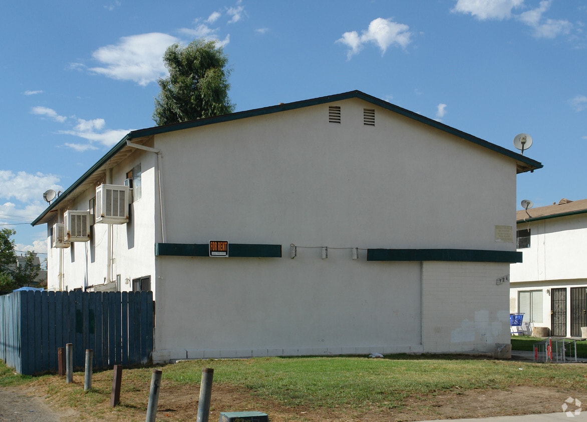 Foto del edificio - 924 Mesa Verde Ave