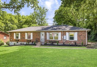 Building Photo - 3816 Buena Vista Pike