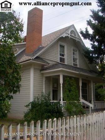 Primary Photo - 2 br, 1.5 bath Apartment - 716 S. Black