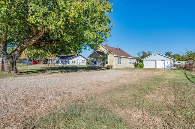 Photo - 3275 FM428 House