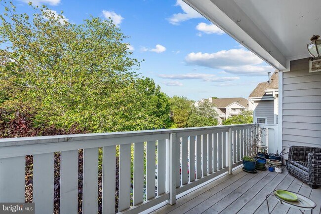 Building Photo - 14301 Grape Holly Grove