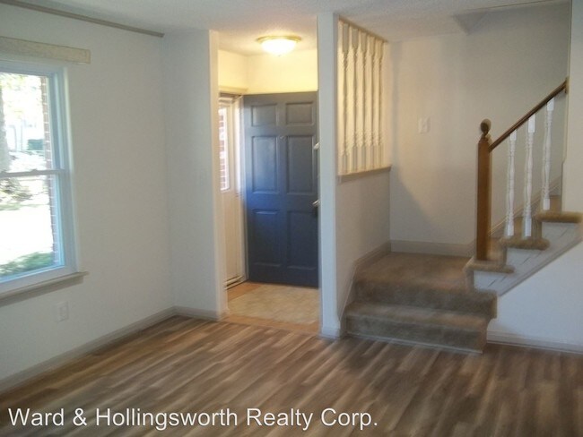 Building Photo - 3 br, 1.5 bath House - 2313 Brigadoon Ct