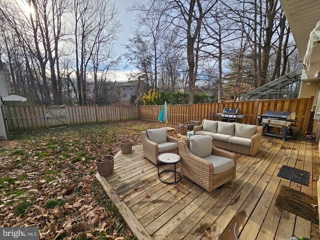 Foto del edificio - 5909 Wood Sorrels Ct