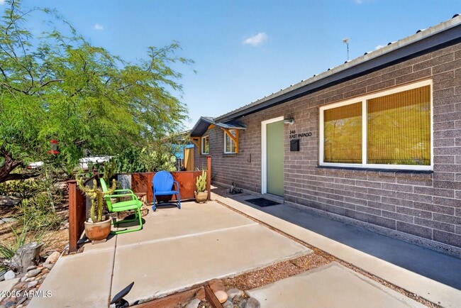 Building Photo - 346 E Papago Dr