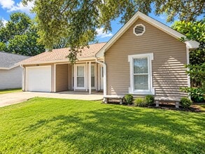 Building Photo - 3022 Blue Pine Ln