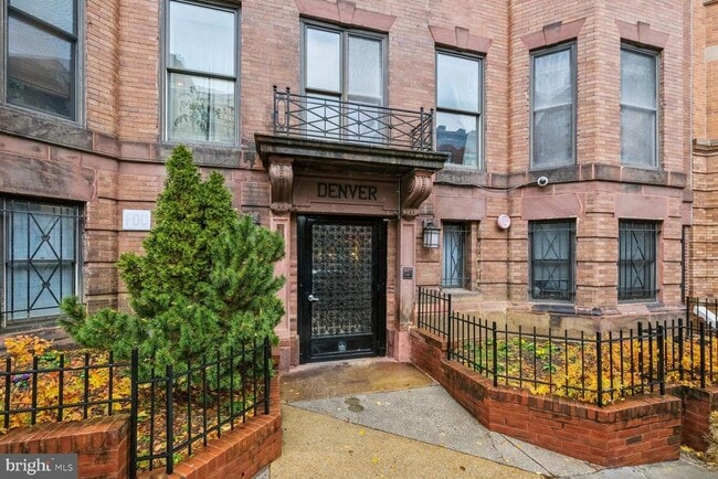 Building Photo - 1417 Chapin St NW