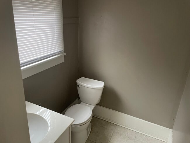 1/2 Bath attached to BedRoom 1 - 123 Union Ave NE
