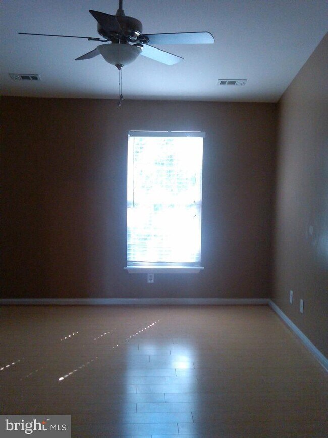 Building Photo - 804 Stafford Glen Ct