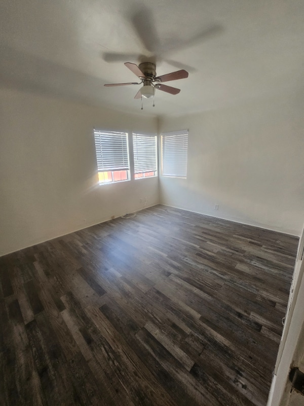 Foto del edificio - 1250 Yosemite Dr