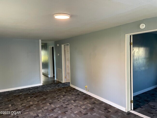 Foto del edificio - 1832 Ohio Ave