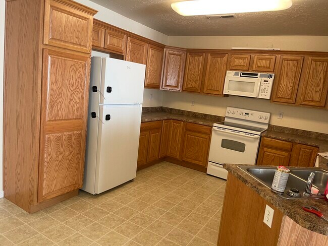 Foto del edificio - 516 W 2530 N