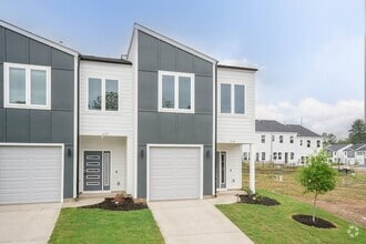 Building Photo - 2121 Titanium Rock Rd