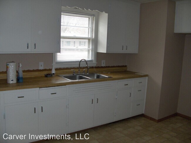 Building Photo - 4 br, 1.5 bath House - 1610 S Oneida Street