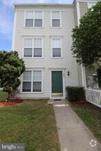 Building Photo - 622 Sprite Way