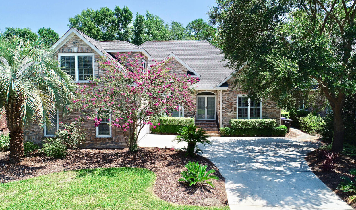 Primary Photo - 1364 Deep Water Dr