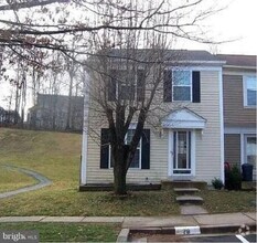 Building Photo - 12400 Gooderham Way