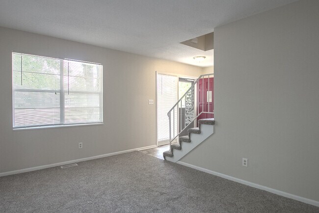 Foto del edificio - Newly Remodeled 3 Bedroom with Finished Basement