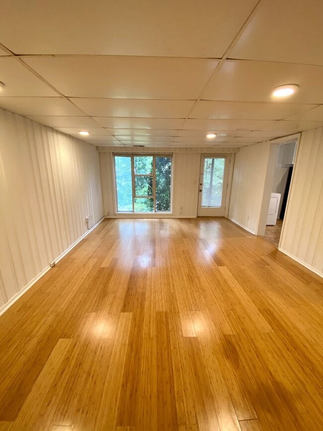 Photo - 205-Hillcrest Apartment