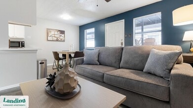 Building Photo - 130 Camino De Oro