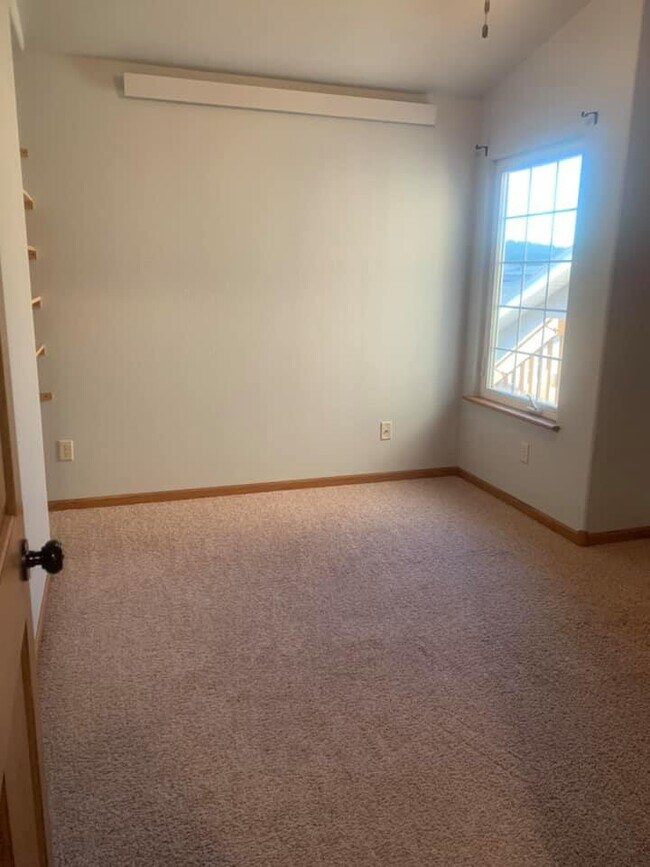 2nd bedroom - 772 Earleen St