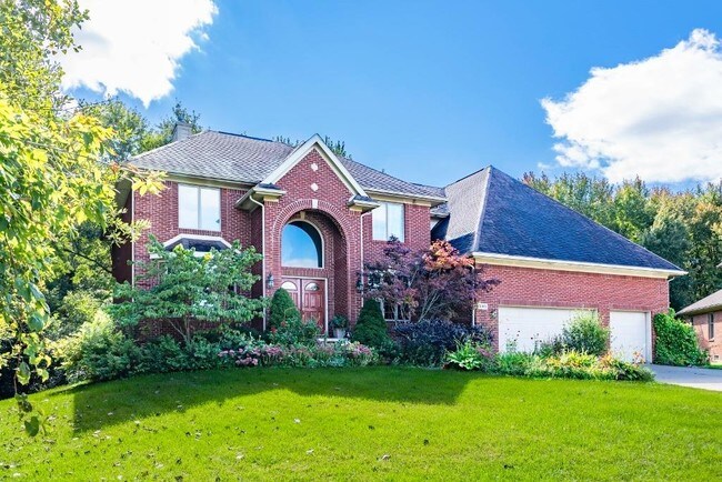 Building Photo - 5092 Abingdon Cir