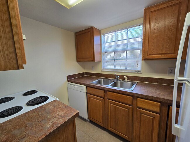 Foto del edificio - 1 Bedroom 1 Bath duplex